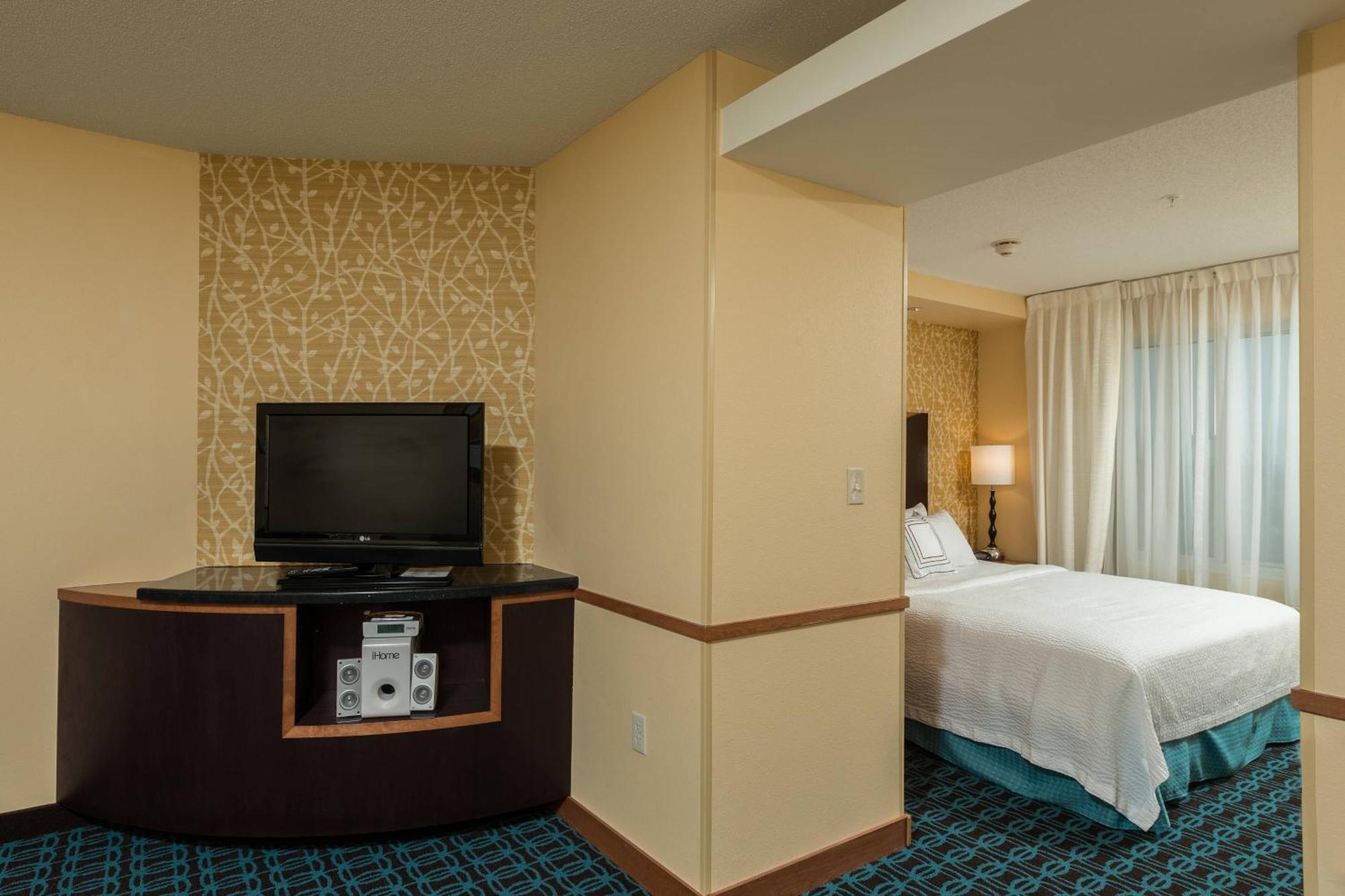 Fairfield Inn And Suites By Marriott Augusta Exteriör bild