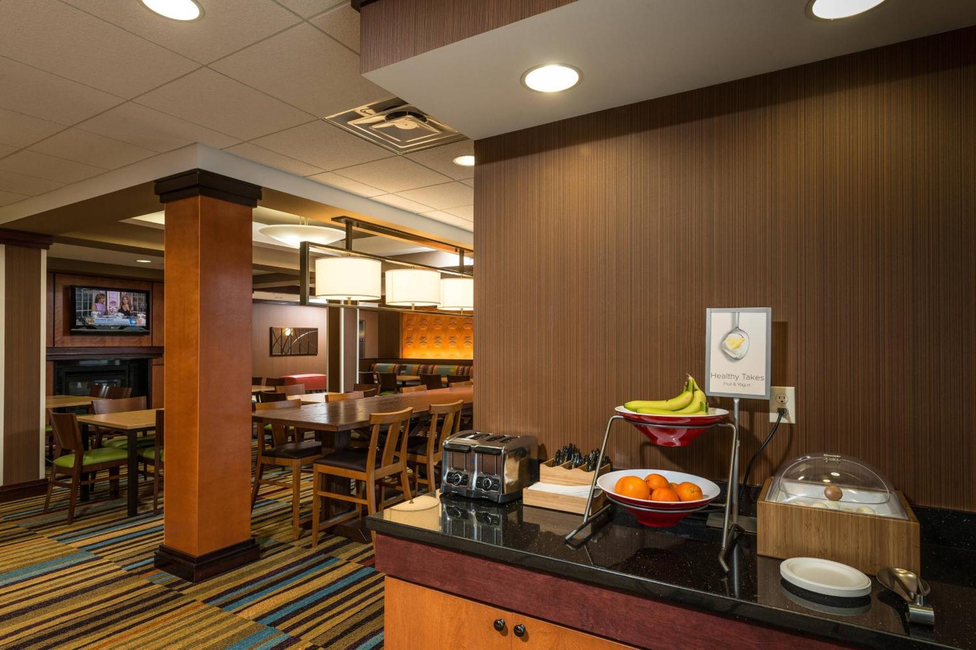Fairfield Inn And Suites By Marriott Augusta Exteriör bild