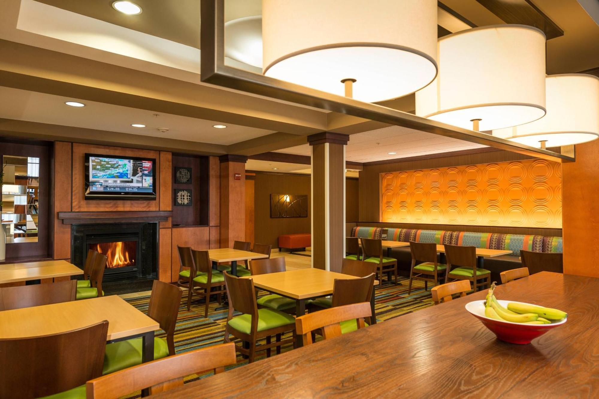 Fairfield Inn And Suites By Marriott Augusta Exteriör bild