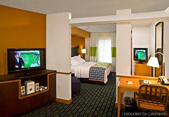 Fairfield Inn And Suites By Marriott Augusta Rum bild