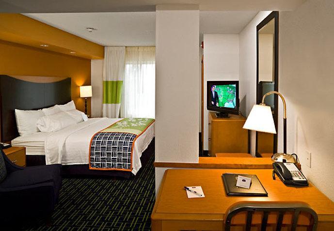 Fairfield Inn And Suites By Marriott Augusta Exteriör bild