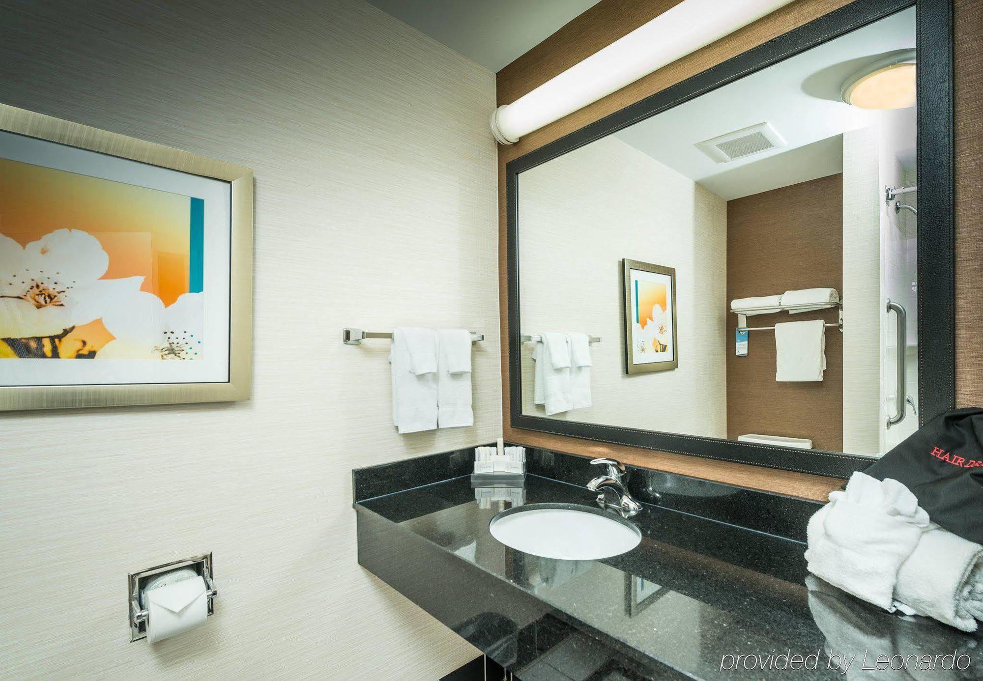 Fairfield Inn And Suites By Marriott Augusta Exteriör bild